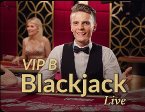 麦卡谈点球被取消：我感觉有接触，而且他也没碰到球